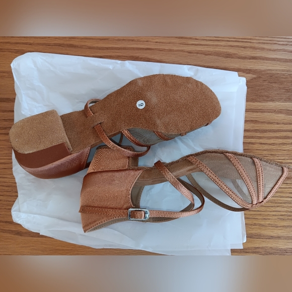 Elegant Satin Dance Shoes Size 9 Copper In Color. New. See Photos - Picture 7 of 7